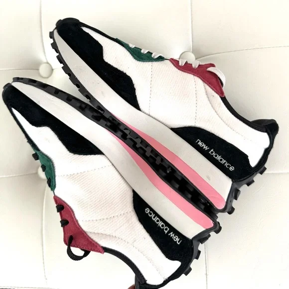 New Balance 327 “Chinese New Year” Retro Runner Sneakers - Picture 5 of 15